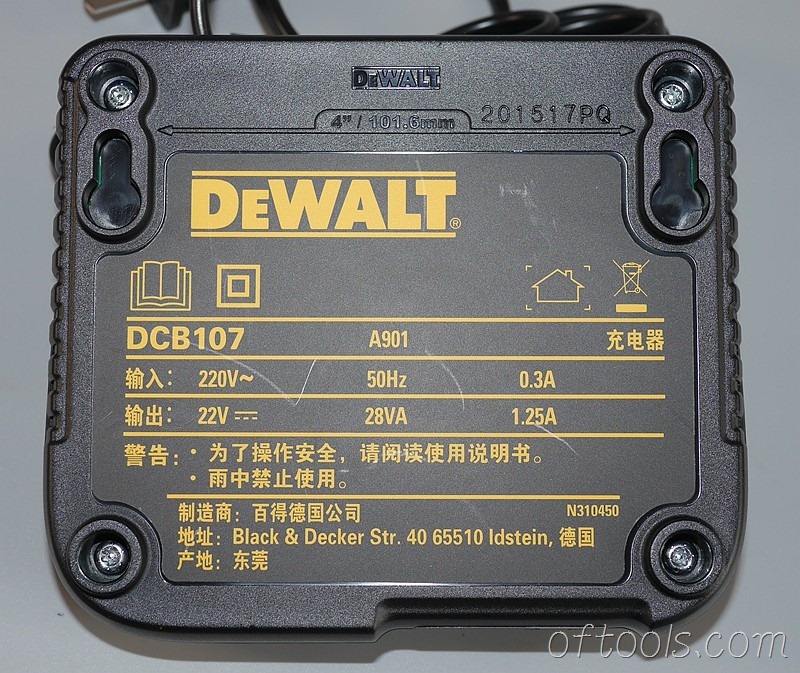 16、得伟（DEWALT）DCD700CK2-A9充电器参数