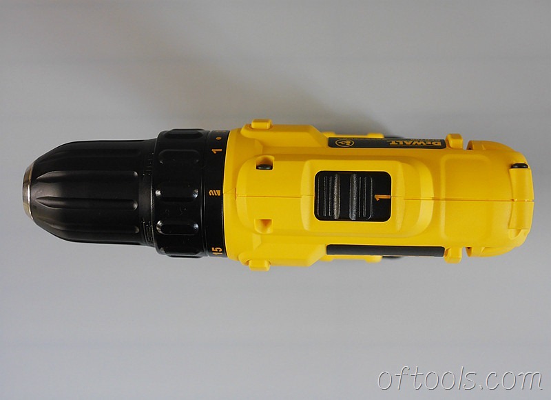 37、得伟（DEWALT）DCD700装上电池后各面特写